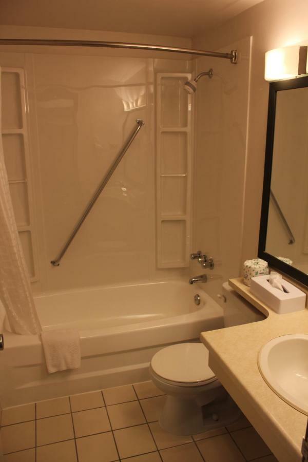 Coronet Hotel Prince Albert Esterno foto